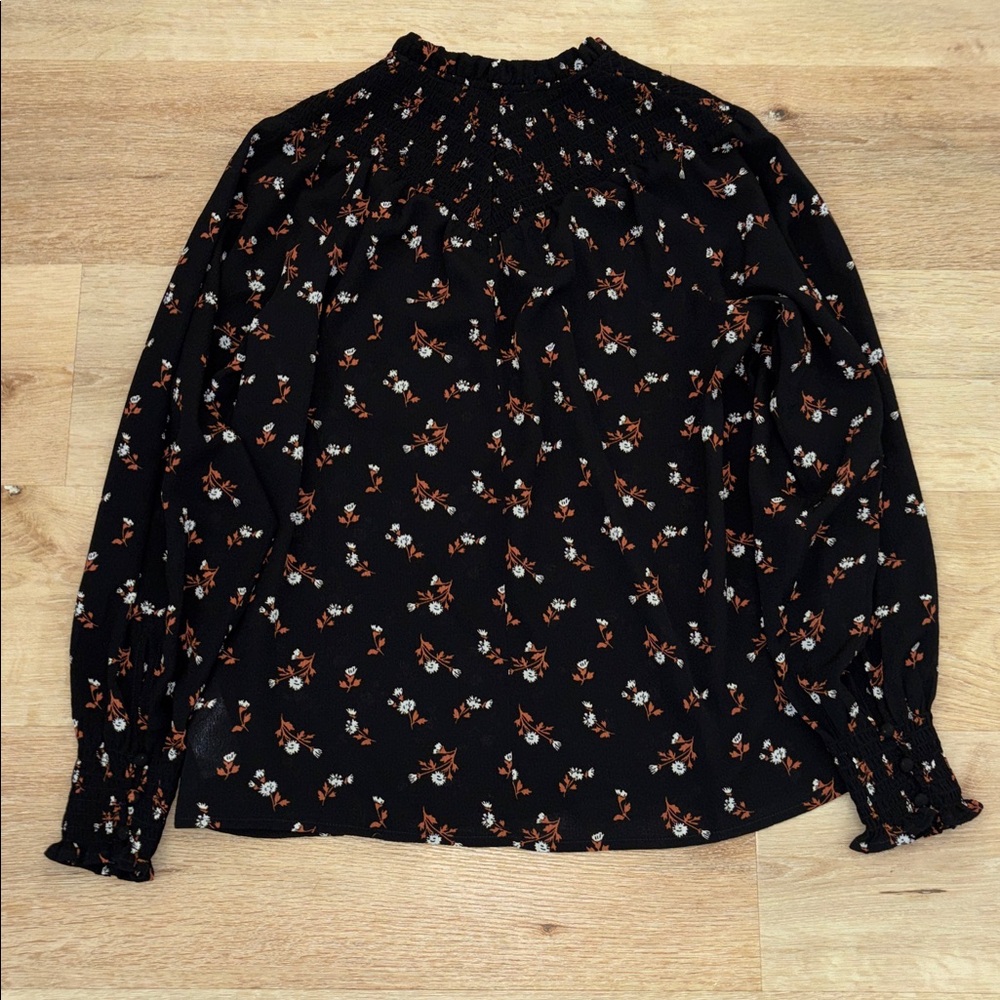 Madewell Embroidered Smockneck Top in Tossed Floral Black & Brown Small - Picture 8 of 9
